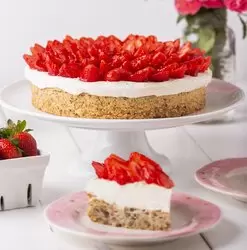 Pastel Mostachón de Fresas