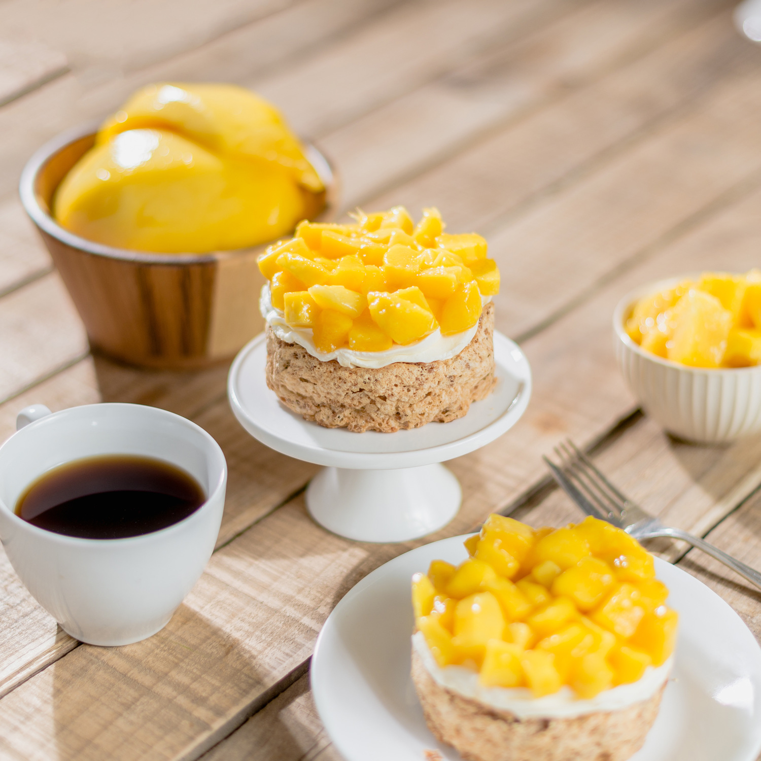 Petit Mostachón de Mango